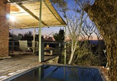 Basil’s Boma Harties Accommodation