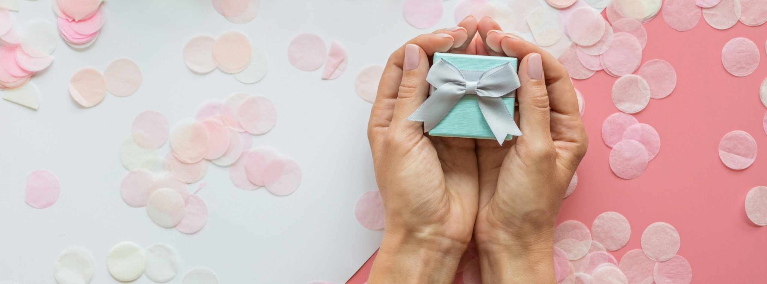 8 Wedding Favor Ideas that are practical and spectacular