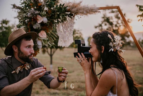 The Best Poses for Your Wedding Photos